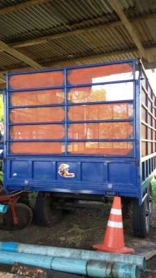 ขายเทนเลอร์ดั๊มบรรทุกข้าว