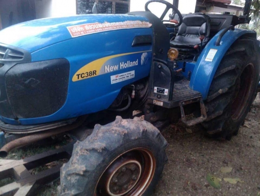 นิวฮอนแลนด์ 34 แรงม้า อุปกรณ์สองชิ้น สภาพพร้อมใช้สุด ติดต่อโทร 094 291 6449 หนึ่งรับสายจ้า