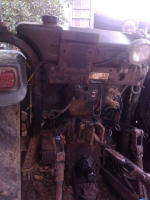 นิวฮอนแลนด์ 34 แรงม้า อุปกรณ์สองชิ้น สภาพพร้อมใช้สุด ติดต่อโทร 094 291 6449 หนึ่งรับสายจ้า