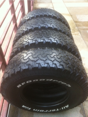 ยาง BF goodrich 31 10.5 R15 ปี10 ราคาไม่แพง