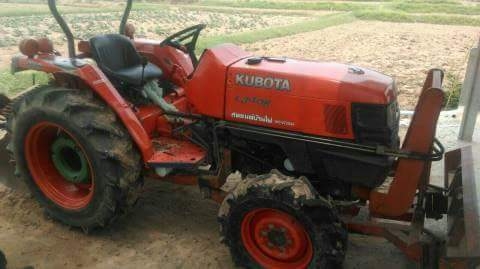 คูโบต้า 34 แรง Kubota l3408  อุปกรณ์สองชิ้น ดันหน้ากับหาง5กับสภาพที่พร้อมใช้งานสุดๆ โทร 094 291 6449 หนึ่งรับสายจ้า