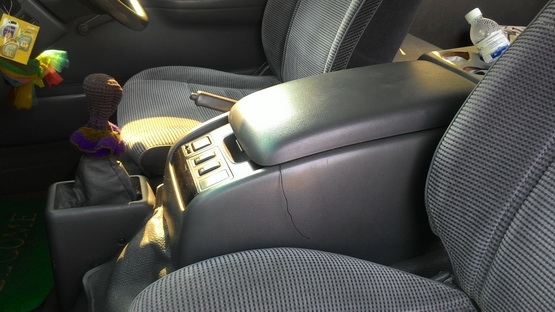 ขายรถตู้หลังคาสูง TOYOTA ปี 2003 ดีเซล 3000 เครื่องเดิมๆพร้อมใช้งาน