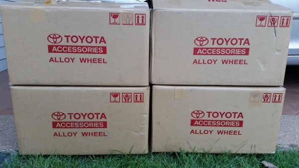 ขายล้อ TRD ขอบ17 พร้อมยาง  265/65R17