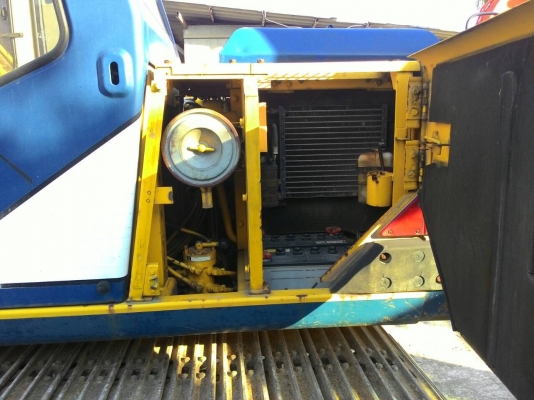 ขายด่วน KOBELCO SK120 มาร์คทรี  เก่า ญี่ปุ่น  สวยมากๆๆ  พร้อมใช้งาน  สนใจโทร 081-3848169   คมศักดิ์  เผ่าพงศ์ษา