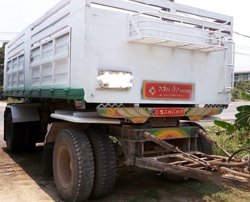 ขายด่วน ลูกพ่วง 2 คานดั๊มพ์ของอู่สหกิจ สภาพดีพร้อมบรรทุกหนักได้เลยครับ ช่วงล่างคัชซีสวยไม่มีบิดไม่มีบวม ซีลกระบอกดั๊มพ์ไม่มีแตกเยิ้ม ยางสภาพดี 8 เส้นประมาณ 65\% พร้อมใช้งาน เอกสารทะเบียนครบพร้อมไม่มีขาด ราคาต่อรองได้ครับ