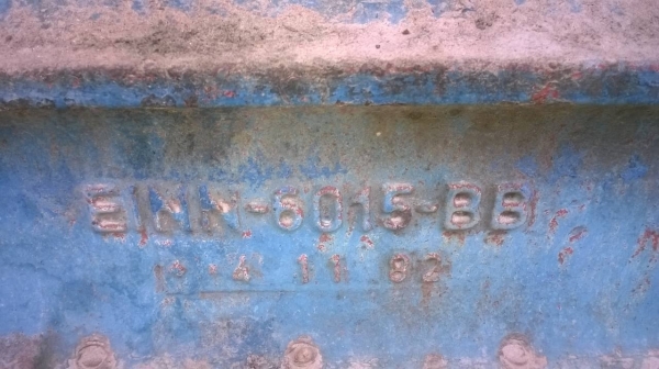 ขายรถไถ FORD 8210 สภาพพร้อมใช้งาน มีเล่มทะเบียน อุปกรณ์ผาน 3 ละผานดันหน้า