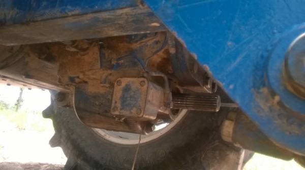 ขายรถไถ FORD 8210 สภาพสวยพร้อมใช้งาน เอกสารเล่มทะเบียนครบ อุปกรณ์ผาน 3 ผาน 7 และผานดันหน้า ขายรถไถ FORD 8210 สภาพสวยพร้อมใช้งาน เอกสารเล่มทะเบียนครบ อุปกรณ์ผาน 3 ผาน 7 และผานดันหน้า