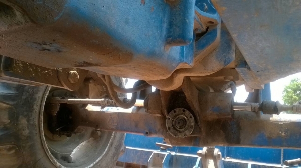 ขายรถไถ FORD 8210 สภาพสวยพร้อมใช้งาน เอกสารเล่มทะเบียนครบ อุปกรณ์ผาน 3 ผาน 7 และผานดันหน้า ขายรถไถ FORD 8210 สภาพสวยพร้อมใช้งาน เอกสารเล่มทะเบียนครบ อุปกรณ์ผาน 3 ผาน 7 และผานดันหน้า