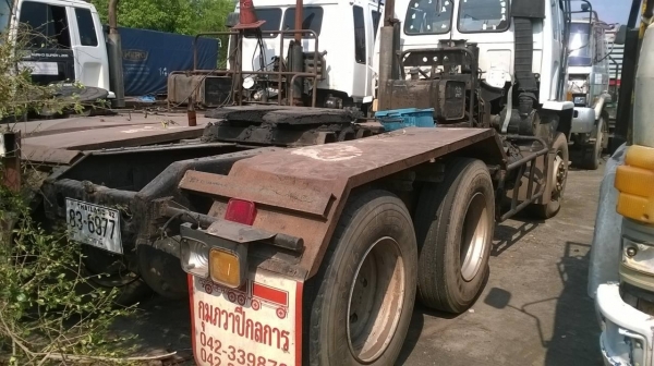 ขายหัวลาก ISUZU ROCKY 240 คัสซีสวย เครื่อง 6SD1 240 แรงม้า เกียร์ฟูลเลอร์ เบรคทิฟฟี่ ทะเบียนพร้อมโอนครับ