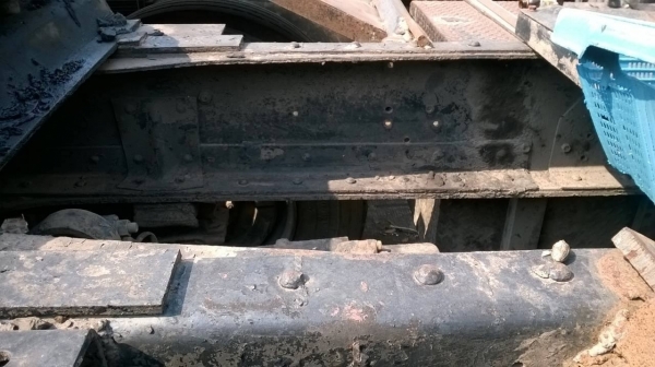 ขายหัวลาก ISUZU ROCKY 240 คัสซีสวย เครื่อง 6SD1 240 แรงม้า เกียร์ฟูลเลอร์ เบรคทิฟฟี่ ทะเบียนพร้อมโอนครับ