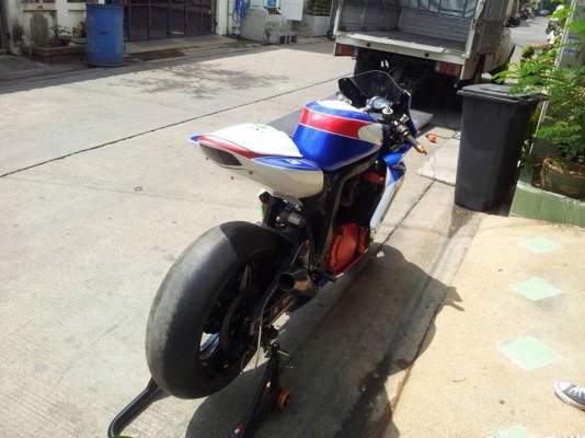 ขาย gsxr1100 ทะเบียนโอนนอก แต่งเต็ม 159000