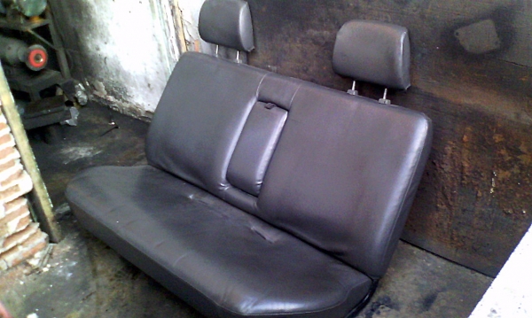 ขายเบาะหลัง สตาด้าสี่ประตู ขายเบาะหลัง สตาด้าสี่ประตู