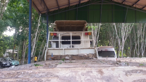 คุณก้อย จ.พิจิตร  มัดจำกลางอากาศ เรียบร้อยแล้วคะ  ขายกลางอากาศไปพิจิตรแล้วคะ