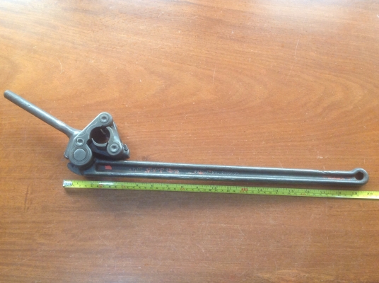 ขายเครื่องมือจับท่อ ล็อคท่อ ขนาด 1.125" Vintage Pettol Surgrip Tongs