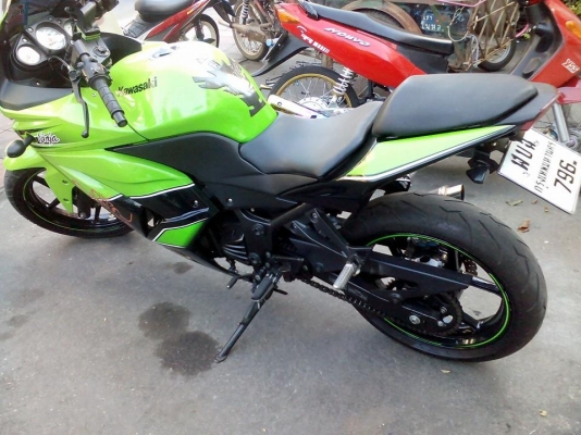 ขาย Kawasaki Ninja 250 ปี 54 สภาพสวย เครื่องดี รถใช้น้อย ปลายท่อมีของเดิมให้ ภาษีเต็ม+เล่มพร้อมโอน