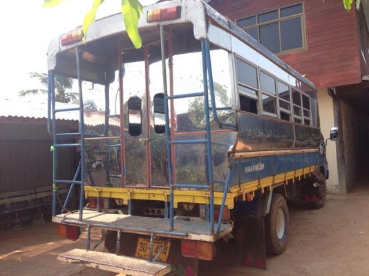 ขายรถโดยสาร ISUZU KS22 เครื่อง110แรง เครื่องดี แคชซีสวย สภาพพร้อมใช้งาน เอกสารพร้อมโอน สนใจโทร 090-8588220คุณนะ 093-3258446คุณบิว ID:narong498 หรือ www.truck.in.th/498 หรือเพจFacebook ณรงค์ ซื้อขายรถมือสอง (เว็บไซต์ส่วนตัว)