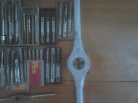 ขายชุดต๊าปเกลียว MADE IN JAPAN