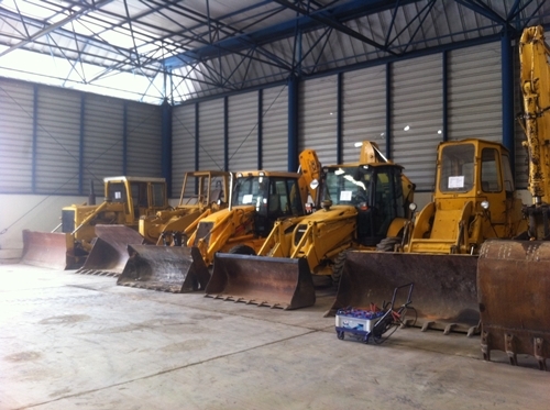 นำเข้าเครื่องจักรกลหนักมือ 2 จากต่างประเทศ Tel.098-858-5524 สามภพ ครับ