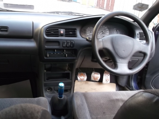 ขายถูกMAZDA ซีดานติดแก็สหัวฉีดขายถูกๆครับ