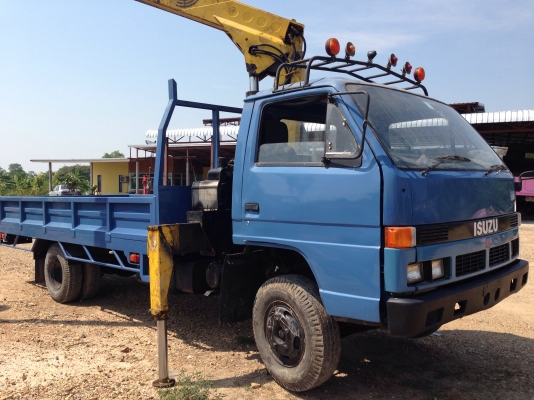 หกล้อ KS 110แรงม้าติดเครน SHINMEIWA 2.9 ตัน เดิมๆ