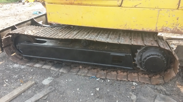 ขายแม็คโคร SUMITOMO Pc40 เครื่องอีสุ C240 4สูบ พร้อมใช้งานครับ ขาย 165000 บาทไทย