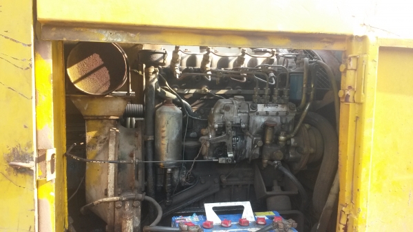 ขายแม็คโคร SUMITOMO Pc40 เครื่องอีสุ C240 4สูบ พร้อมใช้งานครับ ขาย 165000 บาทไทย