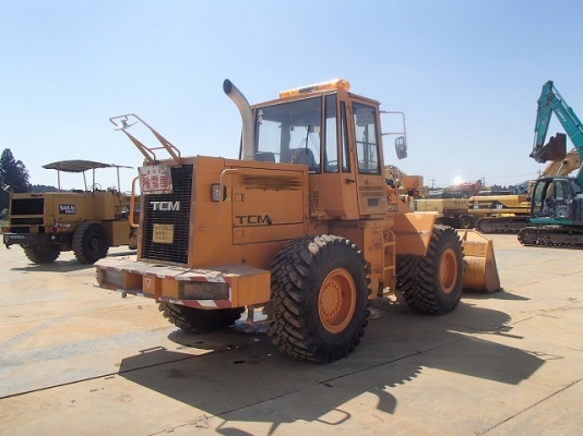 ขายรถตัก TCM 850-2