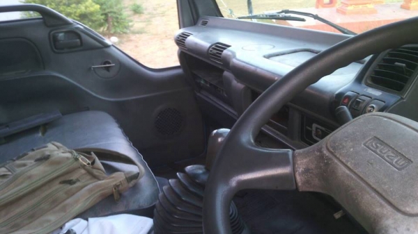 ขายISUZU NQR เครื่องดี แคชซีสวย สภาพพร้อมใช้งาน เอกสารพร้อมโอน สนใจโทร 090-8588220คุณนะ 093-3258446คุณบิว ID:narong498 หรือ www.truck.in.th/498 หรือเพจFacebook ณรงค์ ซื้อขายรถมือสอง (เว็บไซต์ส่วนตัว)