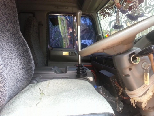 ขาย6ล้อ ดั้มHINO เครื่องJO7 คัชซีFD พ.เพาเวอร์ เบรกทิฟฟี่ แอร์เย็น เครื่องเสียงชุดใหญ่ กระจกไฟฟ้า เครื่องดี คัชซีสวย ยางดี ภายในสวย สภาพพร้อมใช้งาน เอกสารพร้อมโอน สนใจโทร090-8588220คุณนะ 093-3258446คุณบิวตี้ ID:narong498 หรือwww.truck.in.th/498