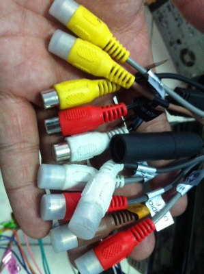 เครื่องเล่น 1 DIN จอ3นิ้ว DVD USB SD MP4 VCD CD ปรีเอ้า Camera Back AUX มือ2 ญี่ปุ่น