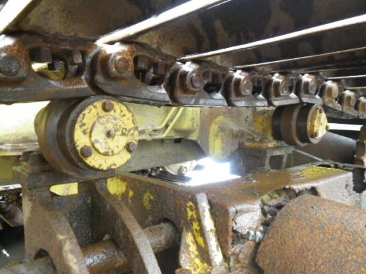 มาแล้วจ้า!!!!!!!  รถแทร็คเตอร์ KOMATSU D20PLL-7 เก่า ญี่ปุ่น  สวยมากๆๆ    พร้อมใช้งาน  ราคาโปรโมชั่น  โทร 089-7462641 สุวรรณ๊ เผ่าพงศ์ษา