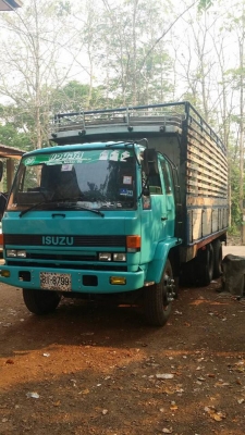 ขาย10ล้อร็อกกี้165แรง เพลาเดียว เครื่องดี แคชซีสวย ยางใหม่ สภาพพร้อมใช้งาน เอกสารพร้อมโอน สนใจโทร 090-8588220คุณนะ 093-3258446คุณบิวตี้ ID:narong498 หรือ www.truck.in.th/498 หรือfb:ณรงค์ ซื้อขายรถมือสอง (เว็บไซต์ส่วนตัว)