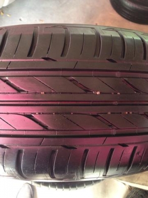 - ขายยาง BRIDGESTONE   215/60/16  ปี13