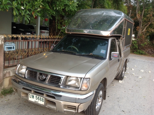ขายรถนิสสัน ฟรอนเทรีย แค๊ป เครื่องเบนซิน เกียร์ออโต้แท้ จากโรงงาน