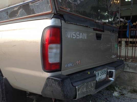 ขายรถนิสสัน ฟรอนเทรีย แค๊ป เครื่องเบนซิน เกียร์ออโต้แท้ จากโรงงาน