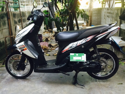 คลิ๊ก110เดิมๆเครื่องเงียบกริบ ไม่หอนไม่ดัง คาร์บูเดิมเดินเบานิ่ง11800บาทเอกสารครบพร้อมชุดโอน ภาษีไม่ขาด