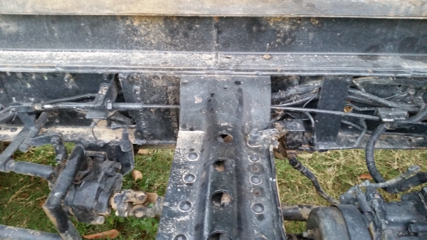 ขายหกล้อISUZU Deca 210