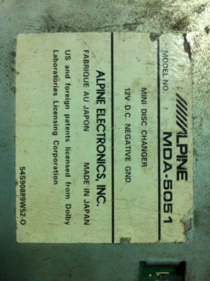 EQ Alpine  MDA-5051 Ainet EQ7แบน กราฟฟิก 7แบบ ใส่MDได้3ช่อง แต่ช่อง2ไม่อ่าน ต่อกับเครื่องเล่นAlpine ได้ มือ2 ญี่ปุ่น