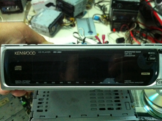 EQ KENWOOD RD-380 EQ11แบน กราฟฟิก11แบบ เล่นCDได้ ต่อกับเครื่องเล่นKENWOOD มือ2 ญี่ปุ่น