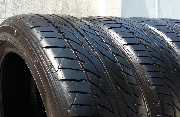 ยาง,215-50-17 DUNLOP LM703 ดอกหนาปี12ไม่ปะ สี่เส้น 4,500