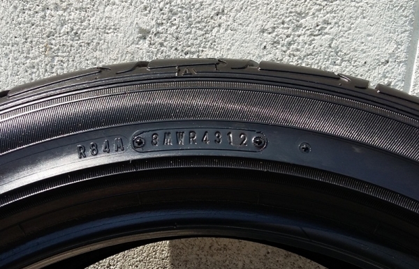 ยาง,215-50-17 DUNLOP LM703 ดอกหนาปี12ไม่ปะ สี่เส้น 4,500