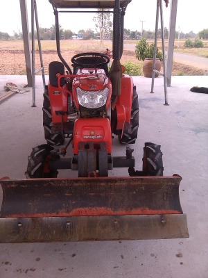 ขอบพระคุณเสี่ย..จ.ร้อยเอ็ดที่ให้ความไว้ว่างใจคับ..ขายรถไถคูโบต้า. 14   จัดให้ครับเบาๆครับ 87000 บาท แรงนั่งขับสภาพสวยมากๆอุปกร. ดันหน้า,ผาน 3. ,ล้อเหล็ก พร้อมลุยงานครับเหมาะกับเฒ่าแก่สวนยางครับ..ประหยัดนำ้มันสุดๆๆ