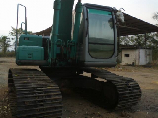 KOBELCO SK200MACK6 YN10ใช้งาน1XXXXบูมยาว+บูมสั้น KOBELCO SK200MACK6 YN10ใช้งาน1XXXXบูมยาว+บูมสั้น