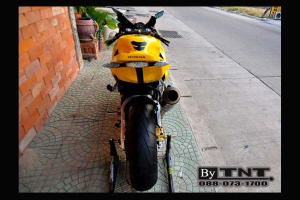 <TNT>ขาย Honda CBR(NC-23) 400 cc./ปี89/ทะเบียนแท้/แฟริ่งแต่งCBR ปี08..สวยๆเทพๆ>>>