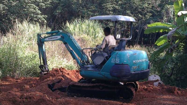 เครื่องจักรกลหนัก