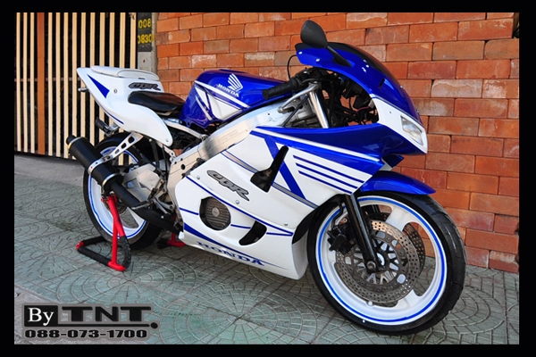 <TNT>ขาย Honda CBR(NC-23) 400 cc./ปี89/ทะเบียนแท้/แต่ง..สวยๆ>>>คับ