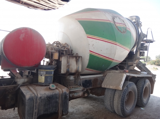 ขายด่วน รถโม่ปูน  NiSSAN  CW  430    6`คิว  พร้อมใช้งาน