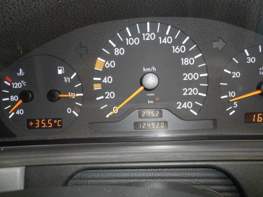 ขายทะเบียนให้ค่านายหน้า 20,000 ขายรถพร้อมทะเบียนให้ 30,000