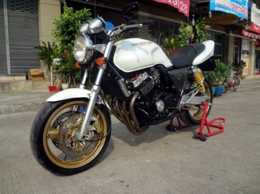 ขาย  super4   ปี98  เวอร์ชั่นs สีขาวมุข  อินวอยครับ