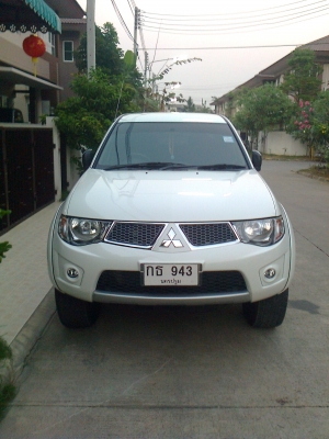 ขายดาว์นรถบ้าน มิตซูบิชิ ไทรทันพลัส สี่ประตูสีขาวมุกตัวท๊อป ขายดาว์นรถบ้าน มิตซูบิชิ ไทรทันพลัส สี่ประตูสีขาวมุกตัวท๊อป